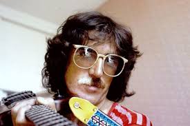 La canción que escribió en plena Guerra de Malvinas y que transmitió el  temor de todo un pueblo