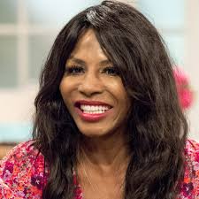 X Factor 2016: Sinitta 'would love' to return for Judges' Houses with Simon  Cowell