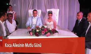 Fahrettin koca, türkiye cumhuriyeti sağlık bakanıdır. Koca Ailesinin Mutlu Gunu Kent Goksun