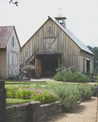 Pin By Leisa Knauff On Wedding Venue Old Barns Country Barns Architecture