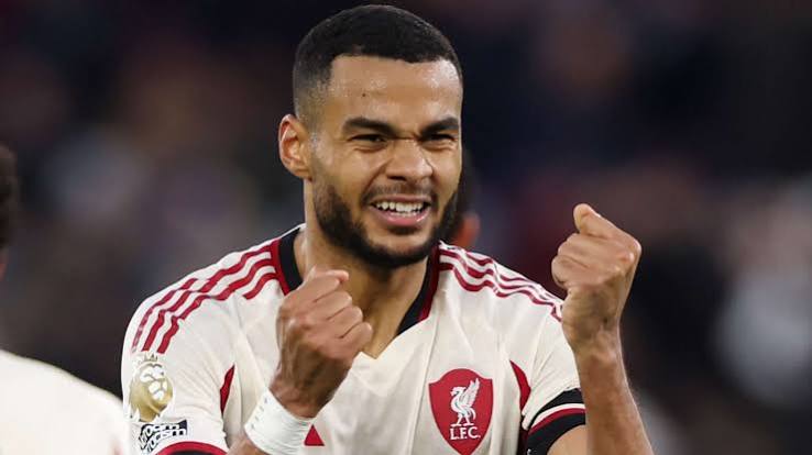 كودي غاكبو في رادار مانشستر سيتي