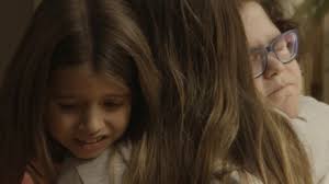 Foto: Carol (Bruna Griphão), Nicolas (Henry Fiuka) e Bia (Melissa Nóbrega)  da novela das sete 'Haja Coração' serão descobertos sem um responsável  legal e serão mandados para um abrigo de menores -