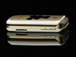 Sagem my411C Lulu Castagnette Review