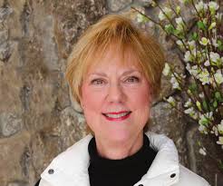 FALL 2017 Visit Our New Site! New Staff Love us? Then like us! News &  Updates from the New Hampshire Women's Foundation We