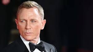 Daniel wroughton craig (born 2 march 1968) is an english actor. James Bond 25 Geheimnis Um Film Titel Endlich Geluftet Doch Er Gibt Ratsel Auf Kino