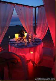 Still, the million dollar question in every romantic couple's mind is where in the city should one head to for a romantic, candlelight dinner with bae. Romantic Set Dinner By Candlelight On The Beach At Sigi S What2seeonline Com