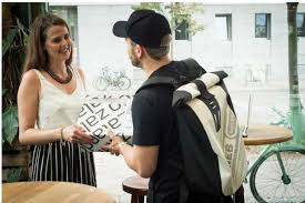 Vous pouvez choisir l'option livraison express du lundi au vendredi (sauf jours fériés). Zalando Teste La Livraison Geolocalisee En