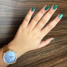 I am not great at manicure stuff by any means, but the polish goes on so. Nail Varnish Samanthalalaa