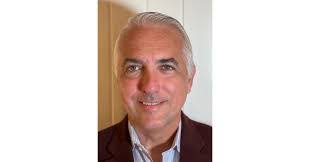 Brian Luzier's Instagram, Twitter & Facebook