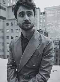 'miracle workers' star daniel radcliffe takes the wired autocomplete interview and answers the internet's most searched questions about himself. Daniel Radcliffe Covers Esquire Mexico Reflects On Being A Child Star Daniel Radcliffe Daniel Radcliffe Photoshoot Daniel