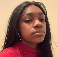 Nia Tucker's Instagram, Twitter & Facebook