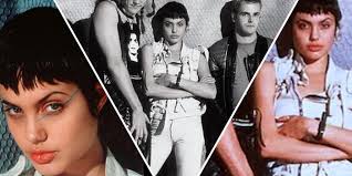 Hack the Planet with Angelina Jolie's Character from 'Hackers' Closet  Cosplay