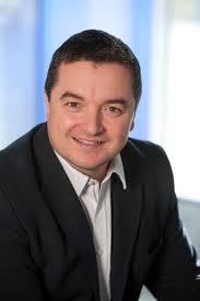 BlackBerry's Bates explains BB10 strategy