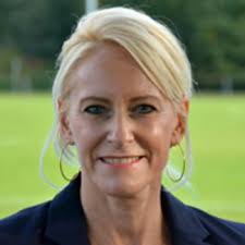 Ich bin motiviert, nun offiziell in der Funktion als Substitutin im Dienste  der Bevölkerung von Seegräben zu stehen und freue mich auf die weitere  Zusammenarbeit mit Marc Thalmann und dem ganzen Team. |