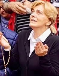 Thank you Fr. Cris! Wow! I understand why you have a strong devotion to Our  Lady💙🙏🏽. She was calling him. Thank you #hperduliamedia #faith #hope  #priest #virginmary Thank you Father Steffen.