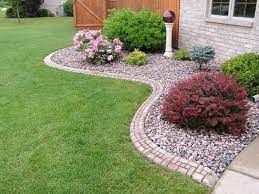 Amazing Landscape Edging Ideas Front Yard Rock Garden Front Yard Landscaping Rock Garden Landscaping