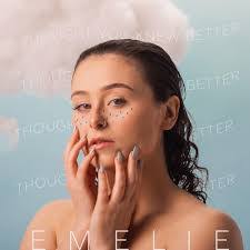 Emelie Watson's Instagram, Twitter & Facebook