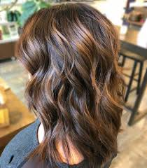 34 Sweetest Caramel Highlights On Light Dark Brown Hair Brown Hair With Caramel Highlights Hair Color Highlights Brown Blonde Hair
