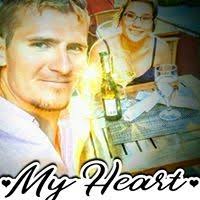 500+ ملفًا شخصيًا يحتوي على “Grimes