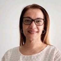 40+ perfiles de «Loriente»