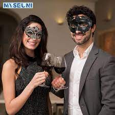 Amazon.com: MYSEUNI Masquerade Mask for Couple Black - Roman Greek Venetian  Men Mask & Shiny Rhinestone Filigree Metal Women Mask for Costume Cosplay  Prom Mardi Gras Halloween Party : Clothing, Shoes &