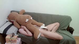 YouTuber sleep streams and flashes - ThisVid.com