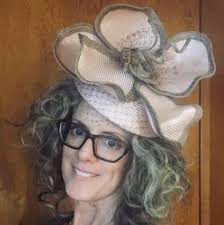 Laura Clampitt's Instagram, Twitter & Facebook