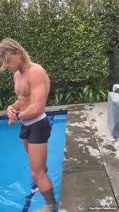 Bailey Smith Big Bulge Cock & Wet Underwear Video - Gay-Male-Celebs.com