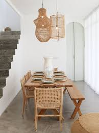 A Mediterranean Oasis On The Island Of Bali The Style Files In 2020 Modern Coastal Decor Earthy Home Modern Beach Decor