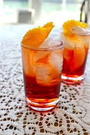 The Classic Negroni Cocktail Is The Perfect Sip Recipe Classic Negroni Recipe Negroni Recipe Negroni
