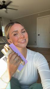 I KNOW. I have TOTALLY been MIA!! ••LIFE HAS BEEN A CRAZY, HOT MESS!!!!••  So let me catch you up to speed!! • I still love my make up!! 💄💋 • I