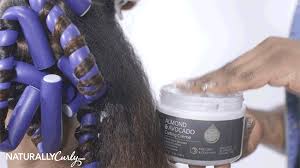Design essentials natural honey curl forming custard infused with almond, avocado, honey & chamomile for intense shine, medium hold and definition, 12 fl oz. Design Essentials Natural Transformed Us Into Natural Hair Icons Naturallycurly Com