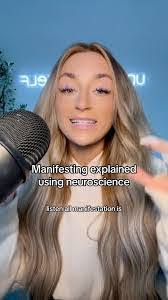 Alicia Lafollette's Instagram, Twitter & Facebook