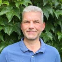 10 "Peter Senft" profiles