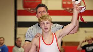 Patchogue-Medford wrestling's Mason Jacobellis keeps hot stretch going with  quick pin at Raider Invitational