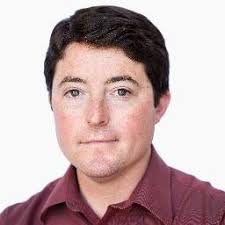 What an honor to present Anna Shusterman with the #CDS2024 award for  Excellence in Cognitive Development Research at Undergraduate-Focused  Institutions. She's a model for how to do empirically rich and  theoretically meaningful