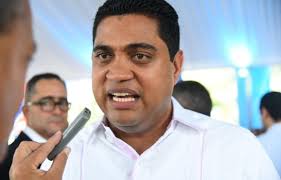 VIDEO) Alcalde vegano anuncia regulación carretera Federico Basilis que une  La Vega y Jarabacoa