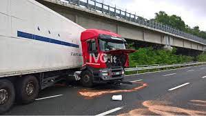 Jul 27, 2021 · genova autostrada a10 webcam arenzano per andare in liguria, in particolare da genova a ventimiglia, l'autostrada a10 è quella di riferimento. Tir Sbanda E Blocca Carreggiata A10 Riaperta Verso Genova Dopo 4 Ore Ivg It