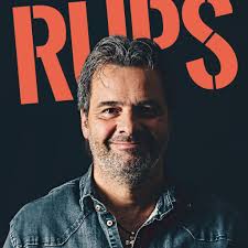 Am 19. November 2021 erscheint mein neues Album "RUPS". 🙌 Von Country über  Rock'n'Roll bis hin zu Volksmusik ist alles dabei, was mir Spaß macht. Ich  singe über Gott, meine Heimat, meine