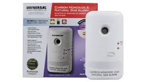 Early warning of carbon monoxide, natural gas is best achieved by installing combination alarms on every as you have stated, the unit detects carbon monoxide and natural gas. Usi Plug In 2 In 1 Co And Natural Gas Smart Alarm With Battery Backup Mcn400b Youtube