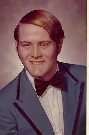 Kimberly Lykins's Instagram, Twitter & Facebook