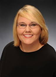 Renee Hackett's Instagram, Twitter & Facebook