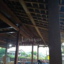 Pada masa lalu rumah limasan kebanyakan dimiliki oleh masyarakat dengan status. Jual Rumah Joglo Limasan Kayu Jati Tua Dan Kuno Harga Murah Limasanjawa Com