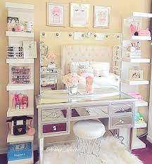 A Little Sunday Glam Inspiration Miss Aliicee Absolutely In Love With Alices Beauty Room Love Seeing Her Displaying Glam Room Home Decor Organization Bedroom