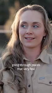 Beth Kingsbury's Instagram, Twitter & Facebook