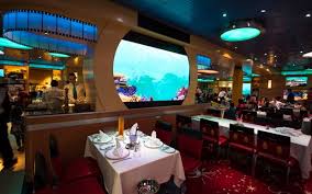 The three main restaurants are enchanted garden, royal palace, and animator's palate. Animator S Palate Review Disney Tourist Blog