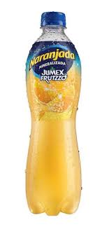 A diferencia de la naranjada casera que lleva agua con gas y que por ello conviene preparar en el momento para que el gas no se pierda, la limonada puede estar lista en la nevera sin que pierda sabor ni propiedades. Naranjada Frutzzo 600 Ml Envase Pet Mercado Libre