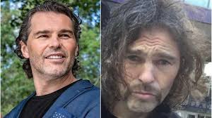 Krom pittsburghu, v osobě nového trenéra týmu boba johnsona, o něj měl velký zájem i skaut týmu philadelphia flyers inge hammarström. Jaromir Jagr