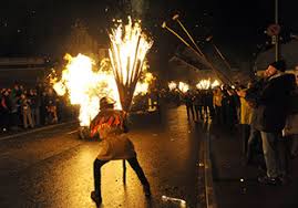 Chienbäse is a fasnacht tradition of liestal, switzerland. Onlinereports News Fasnacht Und Chienbase Umzug 2021 In Liestal Abgesagt