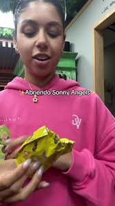 Abriendo sonny angels con una amiga que hice en la tienda 🥹❤️